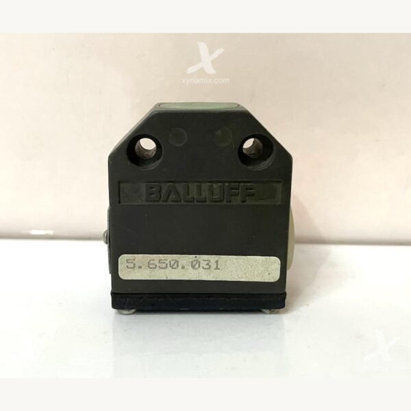 5650031 Induktivsensor/z.Verschrauben/Baluff