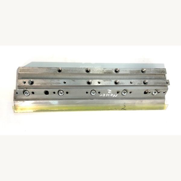 38022846 Messerhalter links – Bild 2
