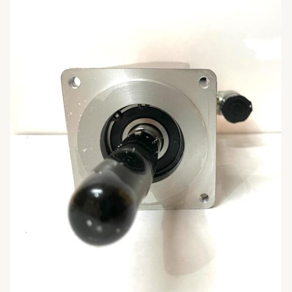 UBK0032 Servomotor – Bild 2